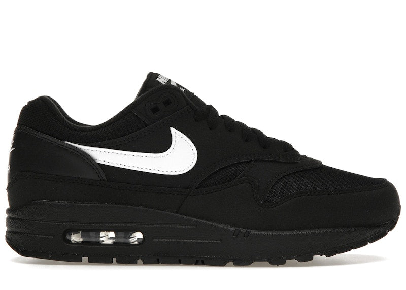 nike air max with black swoosh
